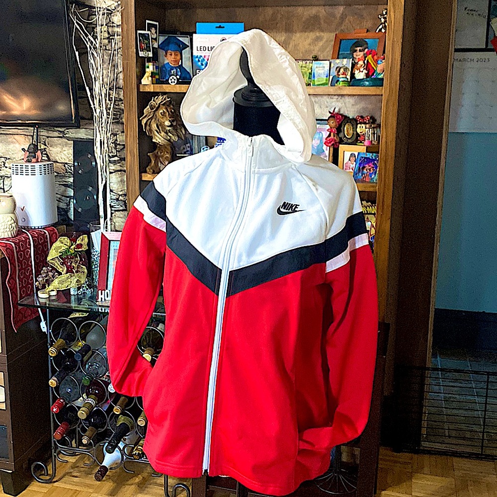 Nike Sweater / XL kids / Red Black and White